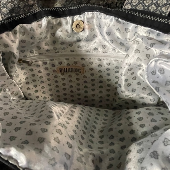 Billabong Canvas Tote Bag - Picture 8 of 12